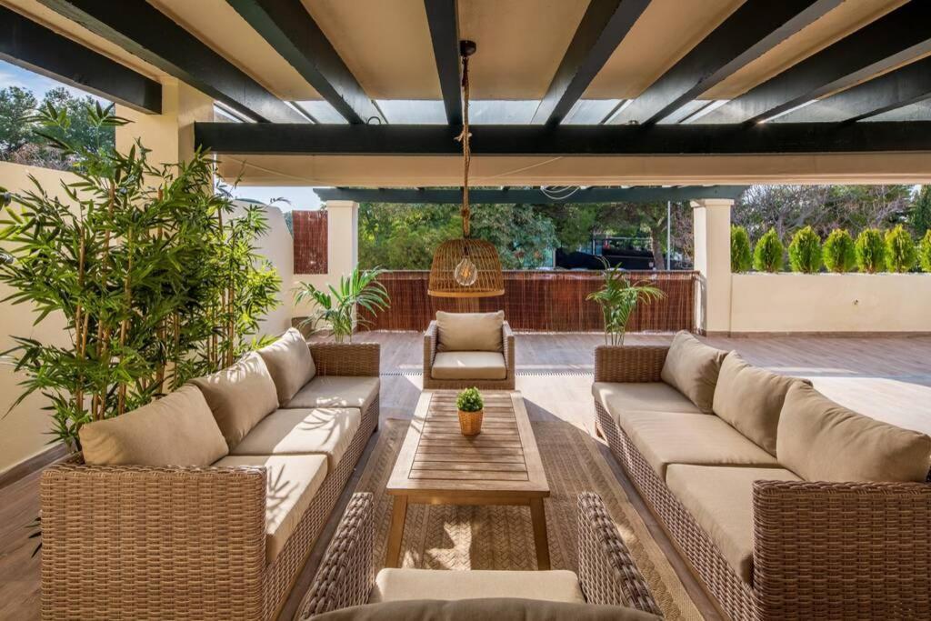 Apartment Stunning Next To Puerto Banus
